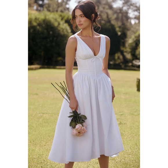 House of CB Dresses & Skirts - House of CB Emmelina White Cotton Corset Sundress Size Medium